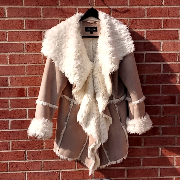 🔹️Donna Salyers - Picture 14 of 15